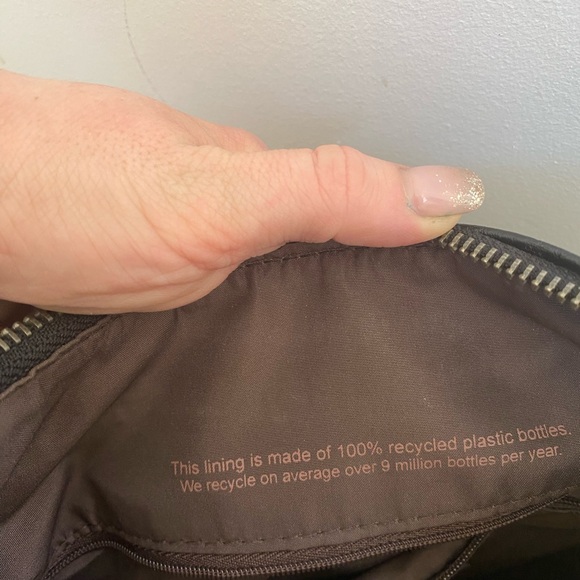 Black Matt & nat shoulder/cross body purse tote - Picture 6 of 6